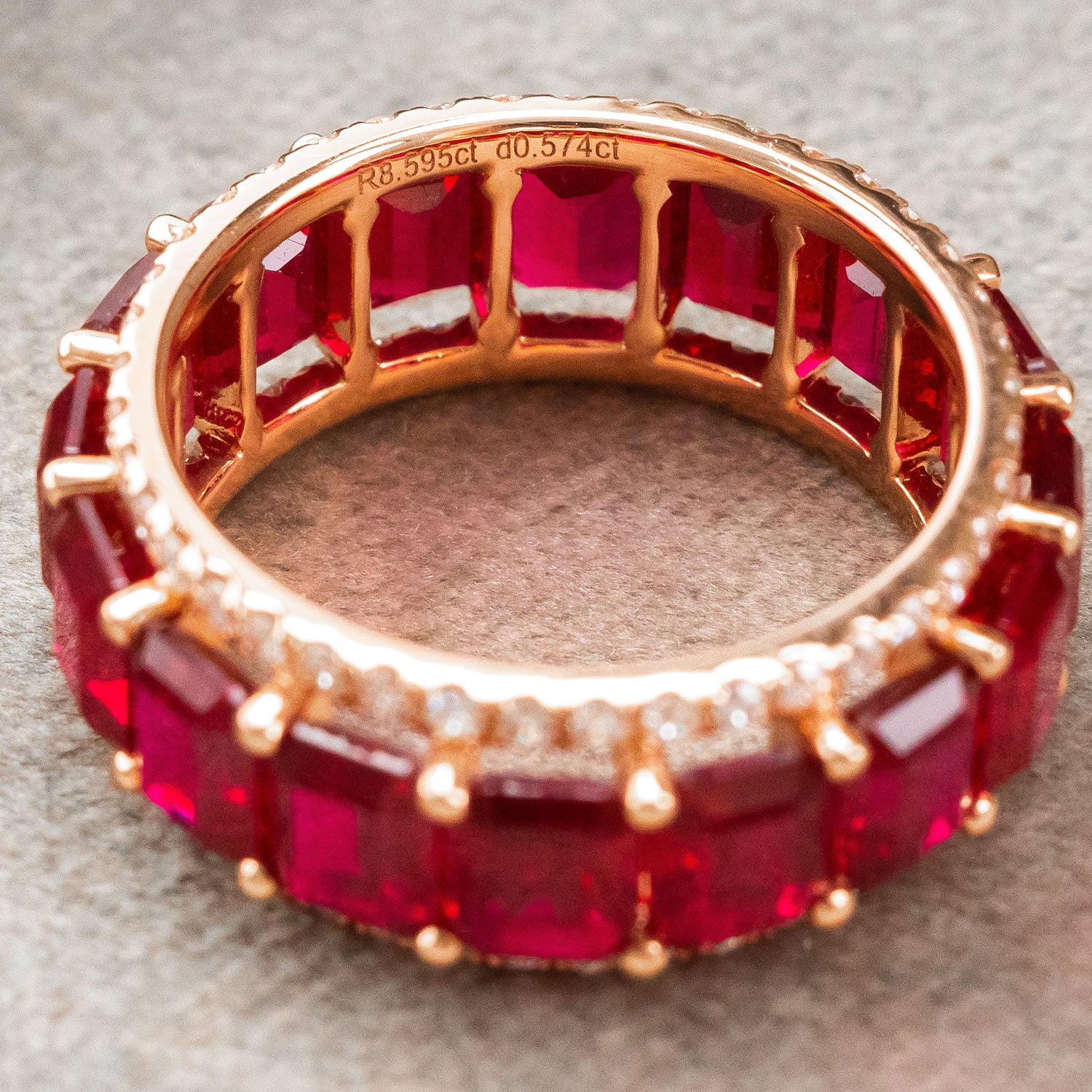 14K Gold Eternity Ring with 8.595ct Rubies and 0.574ct Diamonds - Image 3