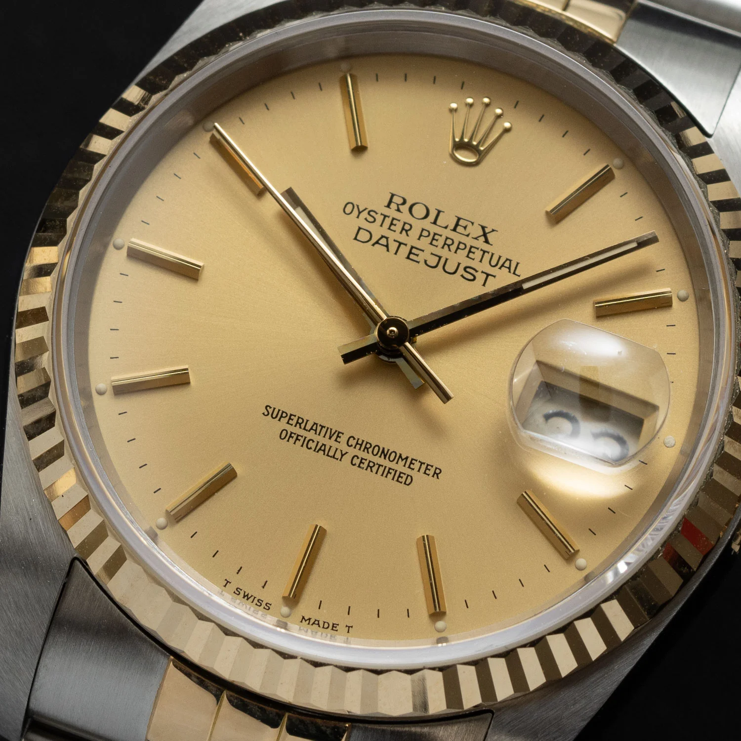 Datejust 36mm Golden Dial 1989 - 16233 - Image 3