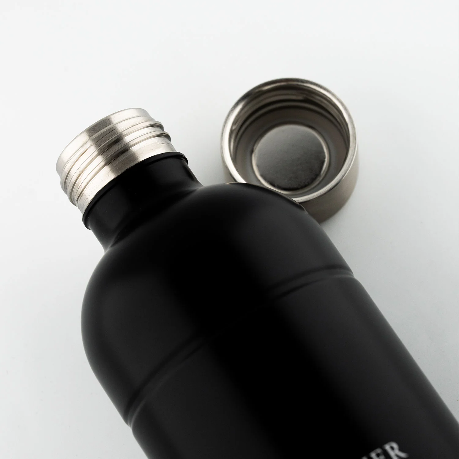Gentlemen's - Choice Trinkflasche v2 - Image 3