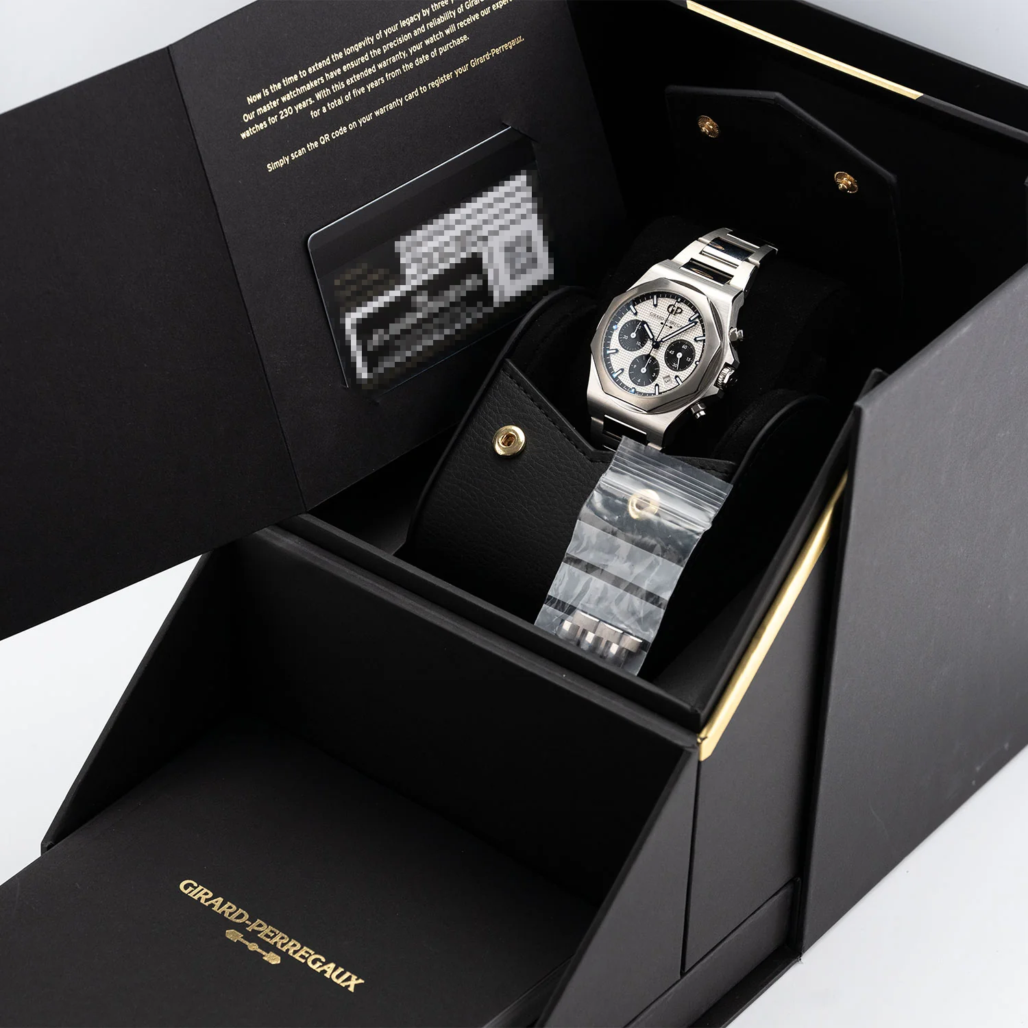 Laureato Chronograph 42mm 2022 - 81020-11-131-11A - Image 6