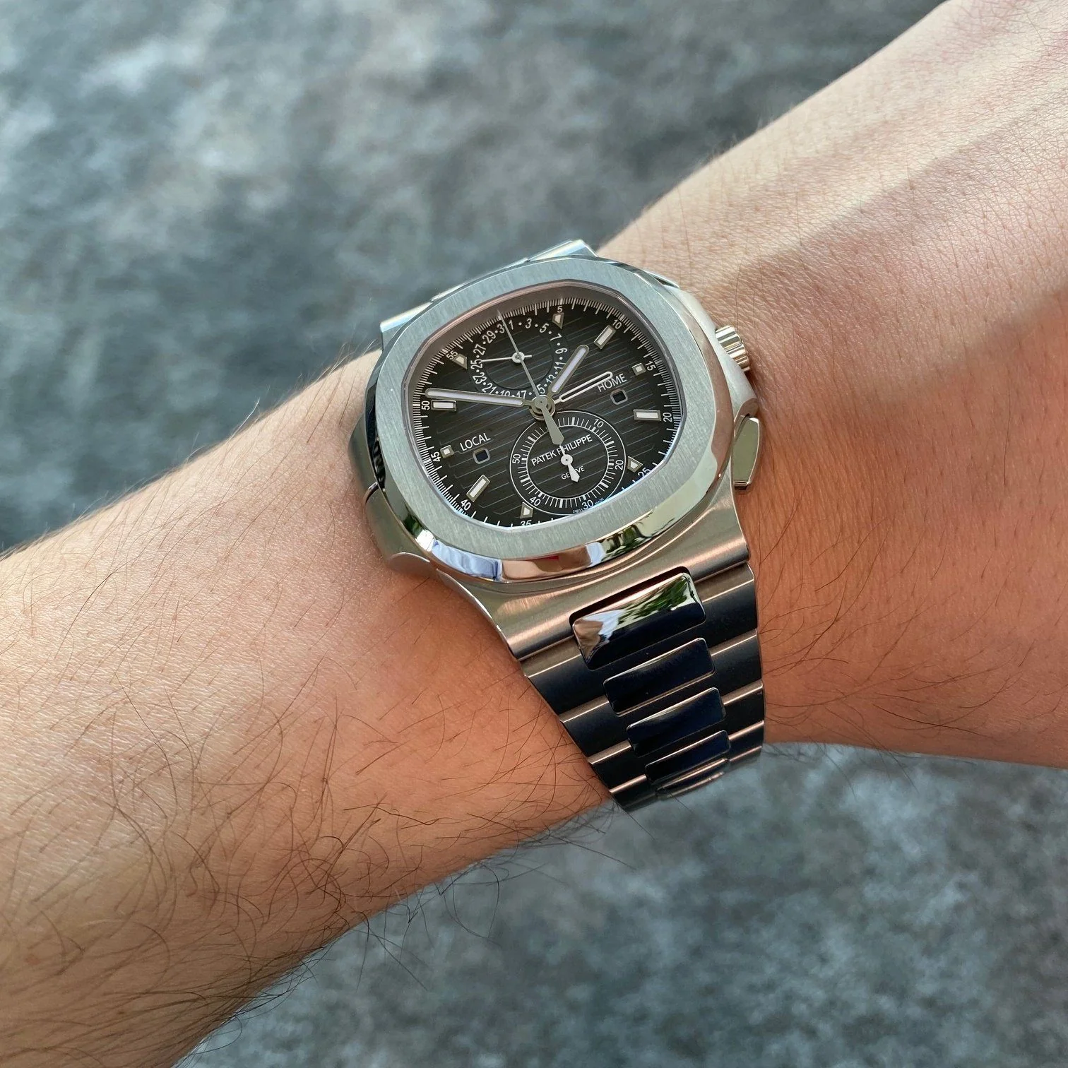 Nautilus Travel Time Chronograph 2018 - 5990/1A-001 - Image 5