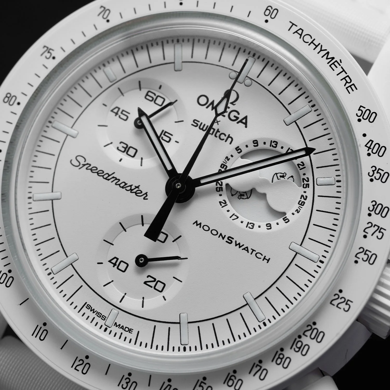 Swatch X Omega Moonswatch - Snoopy - Image 3