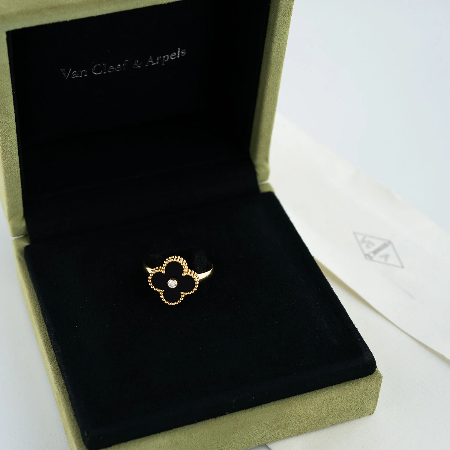 Vintage Alhambra Ring 1PD 56 750YG Onyx - Image 5